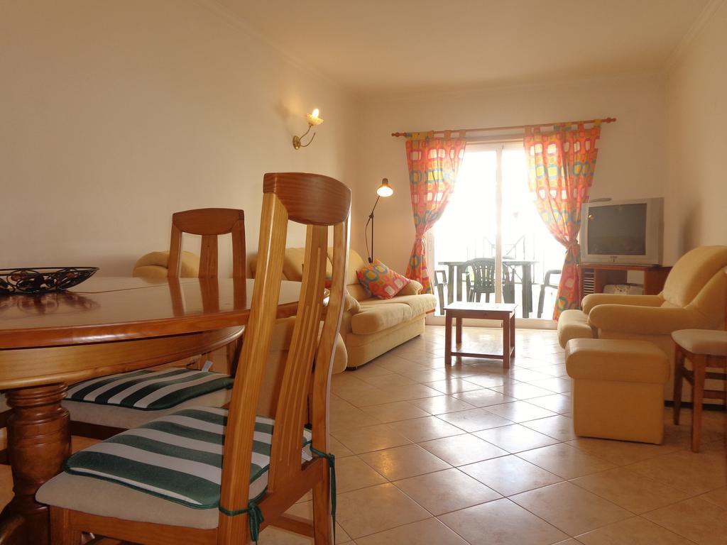 Apartamento Avenida Da Liberdade Albufeira Bilik gambar